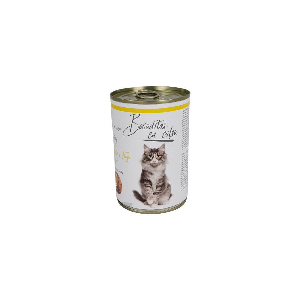 Mordidas em Molho de Frango e Gato